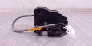Замок двери передней левой BMW 5-series (E60/61) 51 21 7 202 143 Замок двери передней левой BMW 5-series (E60/61) 51 21 7 202 143