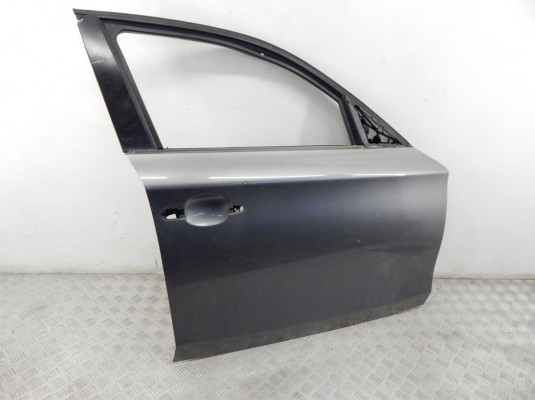 Дверь передняя правая BMW 1-series (E87) 41 00 7 207 446