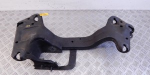 Кронштейн КПП BMW X5-series (E53) 22 31 6 762 275