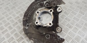 Ступица передняя левая BMW 1-series (E87) 31 21 6 764 443