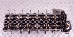 Головка блока цилиндров BMW 5-series (E60/61) 11 12 7 806 059 Головка блока цилиндров BMW 5-series (E60/61) 11 12 7 806 059