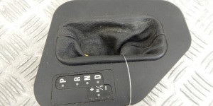 Чехол рычага КПП BMW 5-series (E39) 51 16 8 256 275