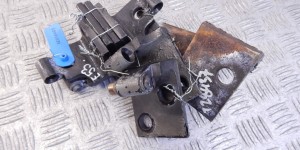 Петля двери BMW X5-series (E53) 41 51 8 269 837