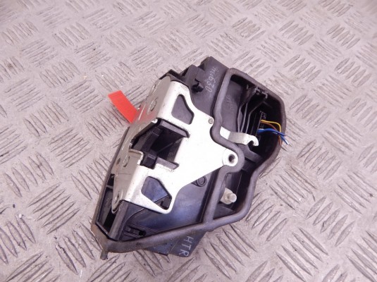 Замок двери задней правой BMW 5-series (E60/61) 51 22 7 154 630