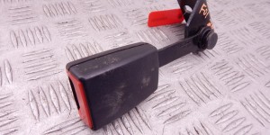 Замок ремня безопасности BMW 7-series (F01/02) 72 11 7 220 858 Замок ремня безопасности BMW 7-series (F01/02) 72 11 7 220 858