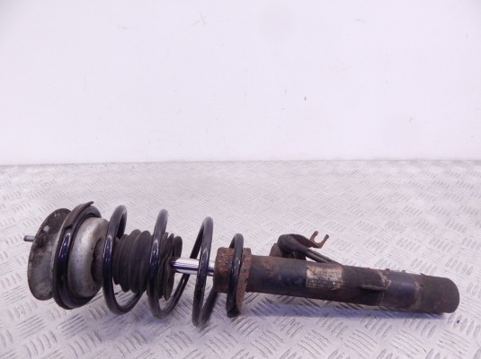 Стойка передняя правая BMW 3-series (E90/91/92) 31 30 6 771 178