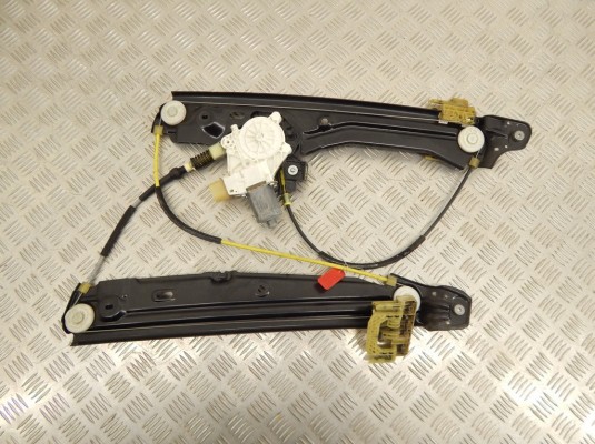 Стеклоподъемник электрический передний правый BMW 7-series (F01/02) 51 33 7 182 106
