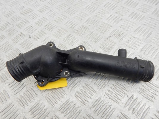Корпус термостата BMW 5-series (E39) 11 53 1 740 478