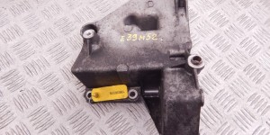 Кронштейн компрессора кондиционера BMW 5-series (E39) 64 55 1 740 723