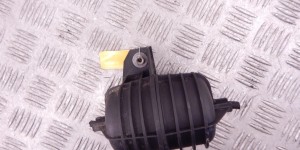 Вакуумный ресивер BMW 1-series (E87) 11 65 7 799 790 Вакуумный ресивер BMW 1-series (E87) 11 65 7 799 790