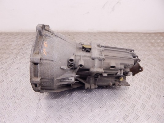 КПП механическая (МКПП) 6-ступенчатая BMW 1-series (E87) 23 00 8 687 390