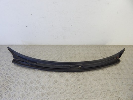 Дождевик BMW 3-series (E46) 51 71 8 208 483 Дождевик BMW 3-series (E46) 51 71 8 208 483