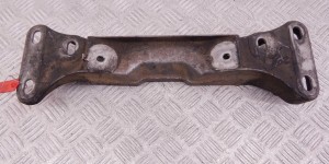 Кронштейн КПП BMW 5-series (E39) 22 31 1 092 476