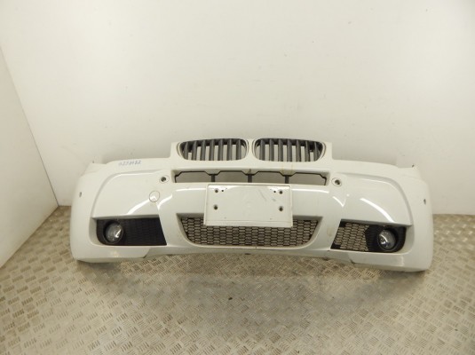 Бампер передний BMW X3-series (E83) Бампер передний BMW X3-series (E83)