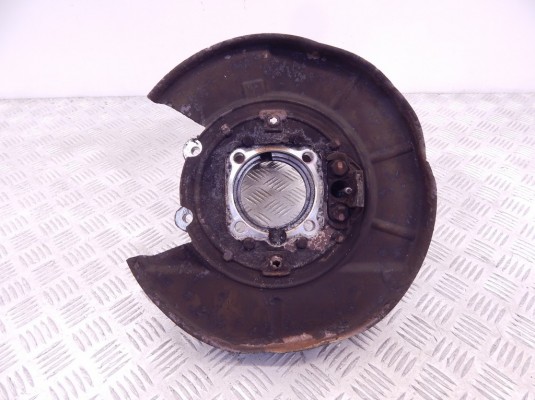 Ступица задняя правая BMW X5-series (E53) 33 32 1 095 240
