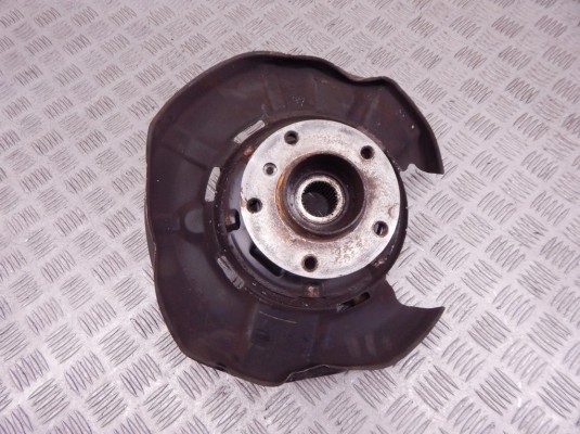 Ступица задняя левая BMW 3-series (E90/91/92) 33 32 6 774 807 Ступица задняя левая BMW 3-series (E90/91/92) 33 32 6 774 807