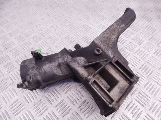 Корпус масляного фильтра BMW 5-series (E39) 11 42 7 786 867