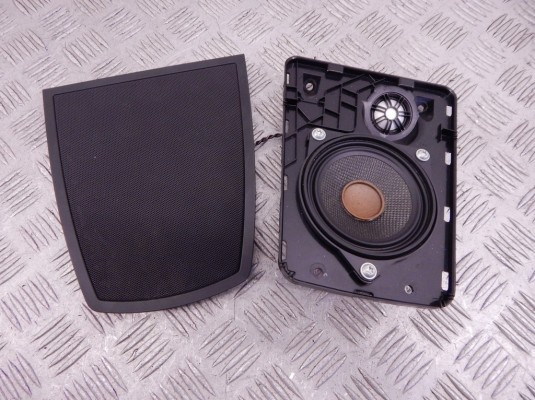 Динамик BMW 7-series (F01/02) 51 45 9 115 666 Динамик BMW 7-series (F01/02) 51 45 9 115 666