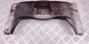 Кронштейн КПП BMW 5-series (E60/61) 22 31 6 761 106