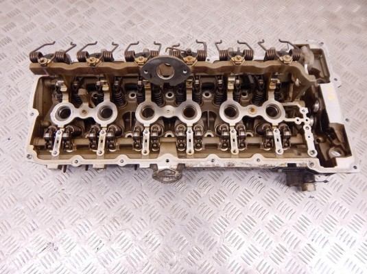 Головка блока цилиндров BMW X3-series (F25) 11 12 7 591 617 Головка блока цилиндров BMW X3-series (F25) 11 12 7 591 617