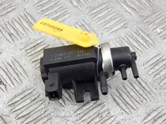 Преобразователь давления (соленоид наддува/EGR) BMW 5-series (E39) 11 74 2 246 175 Преобразователь давления (соленоид наддува/EGR) BMW 5-series (E39) 11 74 2 246 175