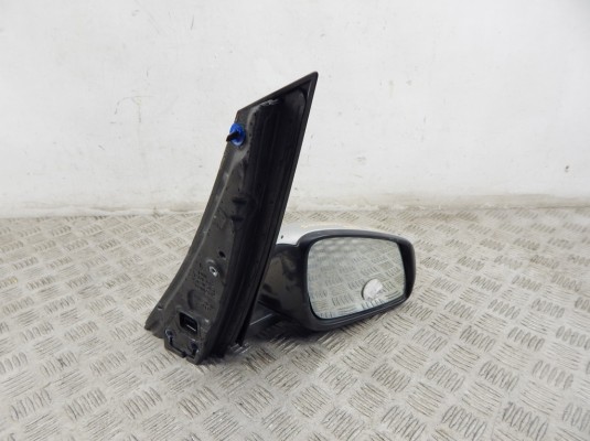 Зеркало наружное правое BMW 2-series (F45/46) Зеркало наружное правое BMW 2-series (F45/46)