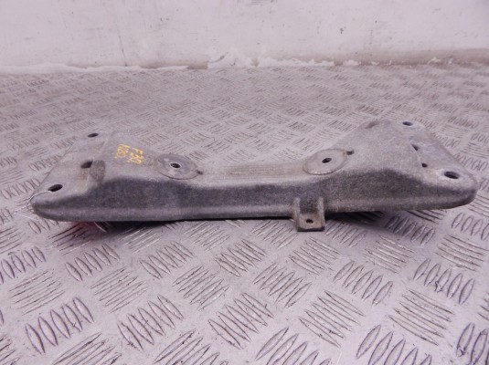 Кронштейн КПП BMW 3-series (F30/31) 22 32 6 796 605 Кронштейн КПП BMW 3-series (F30/31) 22 32 6 796 605