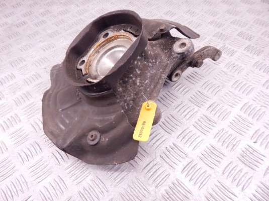 Ступица передняя левая BMW 5-series (E39) 31 21 1 092 853