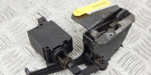 Замок стекла двери багажника BMW 5-series (E39) 51 24 8 238 469