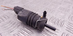 Насос (моторчик) омывателя стекла BMW 5-series (F10/11) 67 12 6 934 160 Насос (моторчик) омывателя стекла BMW 5-series (F10/11) 67 12 6 934 160