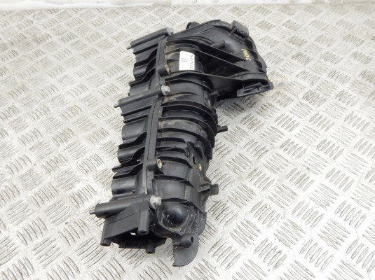 Коллектор впускной BMW 1-series (E87) 11 61 8 507 240