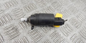 Насос (моторчик) омывателя стекла BMW 5-series (E60/61) 67 12 8 377 612 Насос (моторчик) омывателя стекла BMW 5-series (E60/61) 67 12 8 377 612