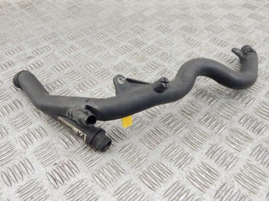 Трубка охлаждающей жидкости пластиковая BMW X5-series (E53) 11 53 7 802 630 Трубка охлаждающей жидкости пластиковая BMW X5-series (E53) 11 53 7 802 630