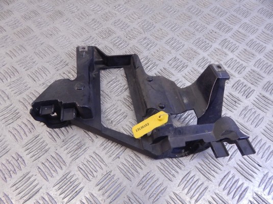Крепление фары правой BMW X5-series (E53) 63 12 6 927 798