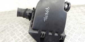 Корпус воздушного фильтра BMW 5-series (E60/61) 13 71 7 521 030