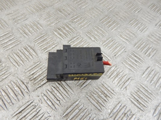 Реле накала свечей BMW 5-series (E39) 12 21 2 243 562