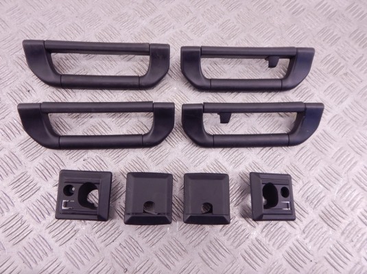 Ручка внутренняя потолочная BMW X5-series (E53) 51 16 8 258 064