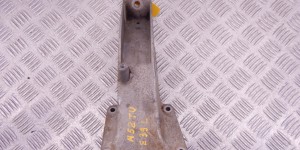 Кронштейн двигателя BMW 5-series (E39) 22 11 1 092 973 Кронштейн двигателя BMW 5-series (E39) 22 11 1 092 973