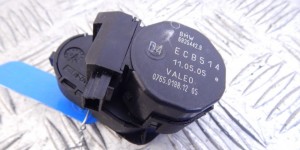 Моторчик заслонки печки BMW X5-series (E53) 64 11 6 935 442