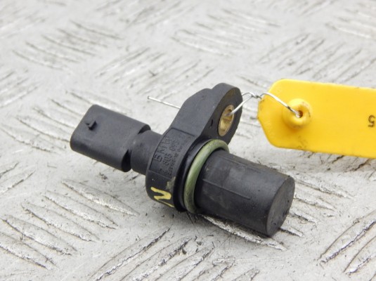 Датчик распредвала BMW 1-series (E87) 13 62 7 803 093 Датчик распредвала BMW 1-series (E87) 13 62 7 803 093