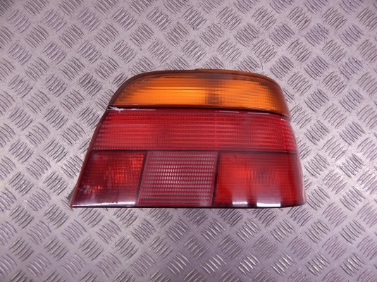 Фонарь задний правый BMW 5-series (E39) 63 21 8 363 558