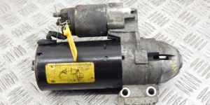 Стартер BMW 1-series (E87) 12 41 7 823 700 Стартер BMW 1-series (E87) 12 41 7 823 700