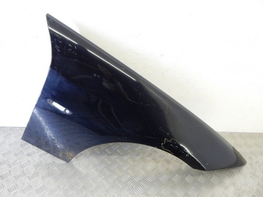 Крыло переднее правое BMW 3-series (E90/91/92) 41 35 7 135 680 Крыло переднее правое BMW 3-series (E90/91/92) 41 35 7 135 680