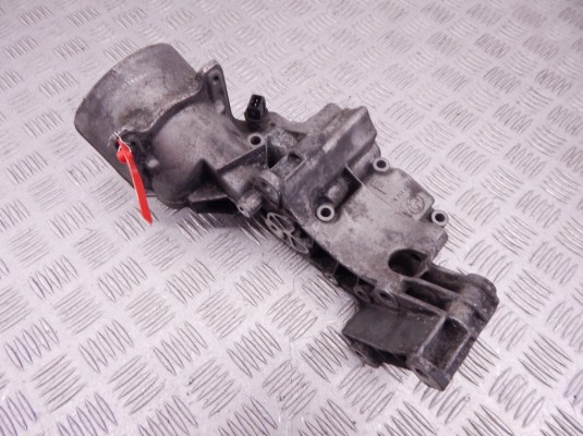 Корпус масляного фильтра BMW 5-series (E39) 11 42 1 713 838