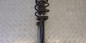 Стойка передняя правая BMW 3-series (E46)