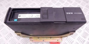 CD-чейнджер BMW 5-series (E39) 65 12 8 361 584