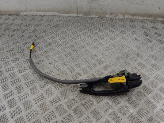 Ручка наружная передняя правая BMW 3-series (E46) 51 21 8 253 456 Ручка наружная передняя правая BMW 3-series (E46) 51 21 8 253 456