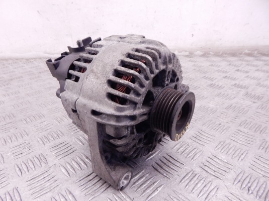 Генератор BMW 1-series (E87) 12 31 7 802 471 Генератор BMW 1-series (E87) 12 31 7 802 471