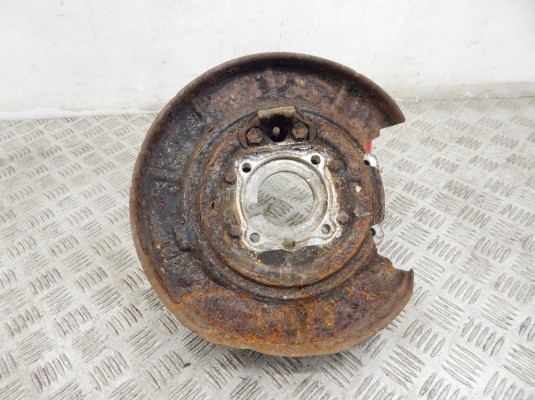 Ступица задняя левая BMW 5-series (E39) 33 32 1 091 335