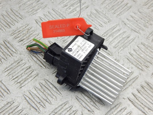 Сопротивление печки BMW 5-series (E39) 64 11 6 931 680